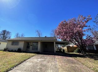 1809 Dennis St, Bossier City, LA 71112