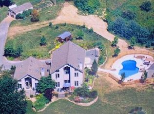 6010 Renken Rd, Dorsey, IL 62021