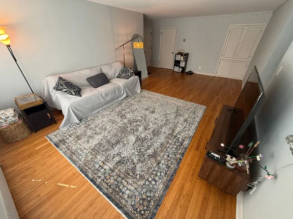 2575 N. Prospect Ave.