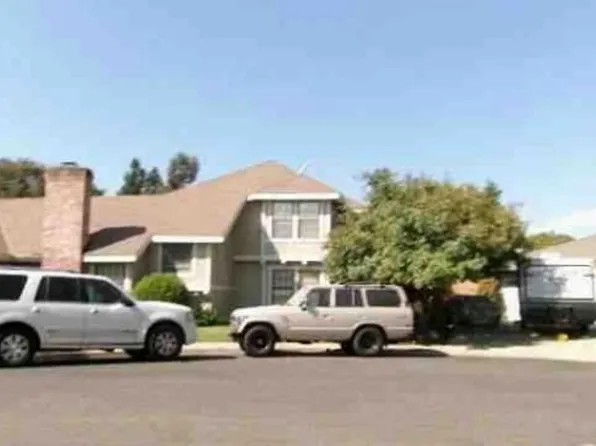 3331 S Stevenson Ct, Visalia, CA 93277