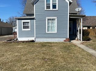 603 W Pine St, Le Roy, IL 61752