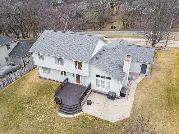 2nd image of 874 Croswell Cir