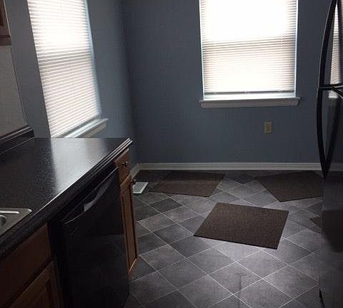 5th image of 3234 Walmar Dr