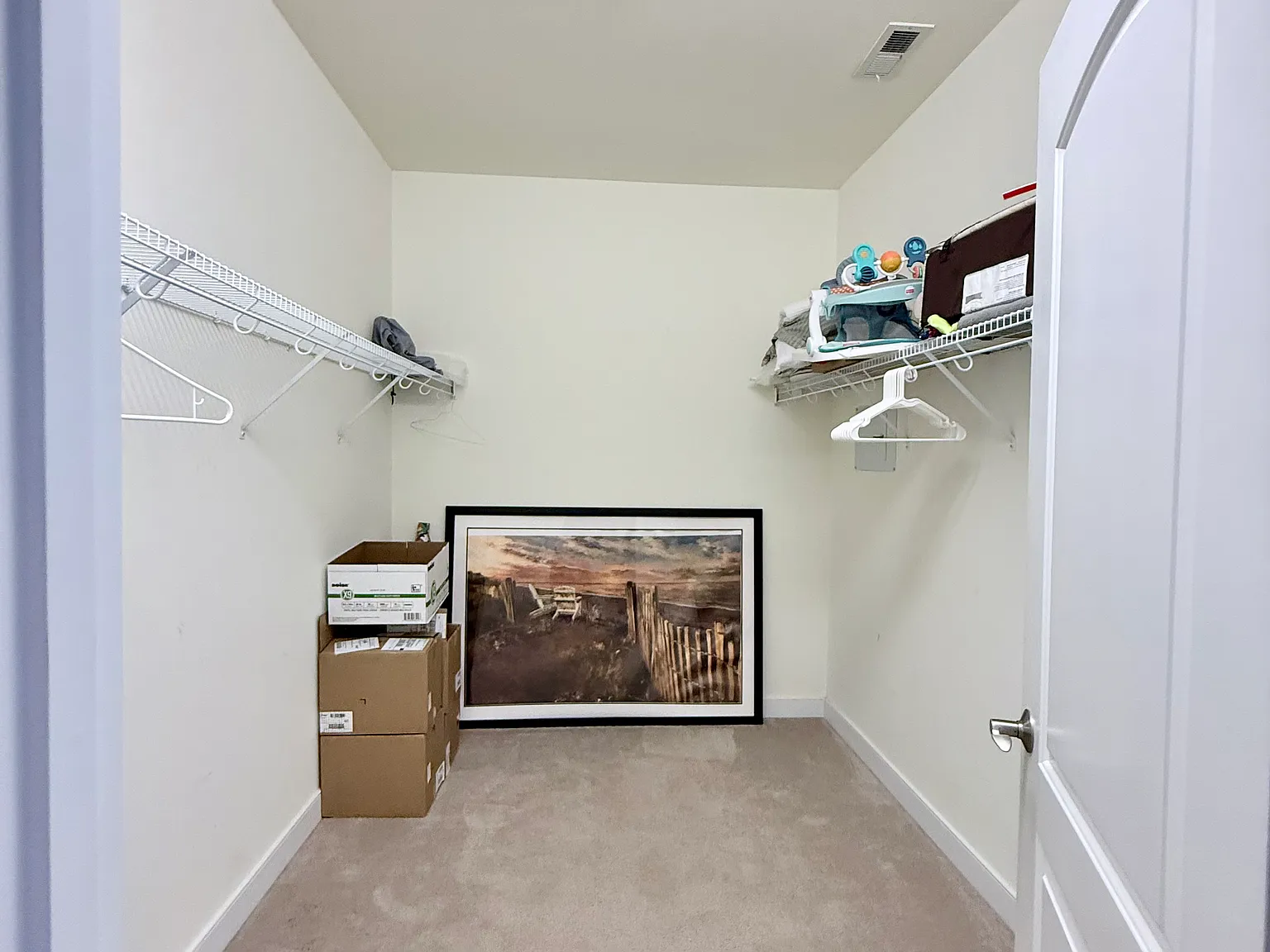 3 bed, 2.5 bath, 1791 sqft, $2,150 — Photo 3