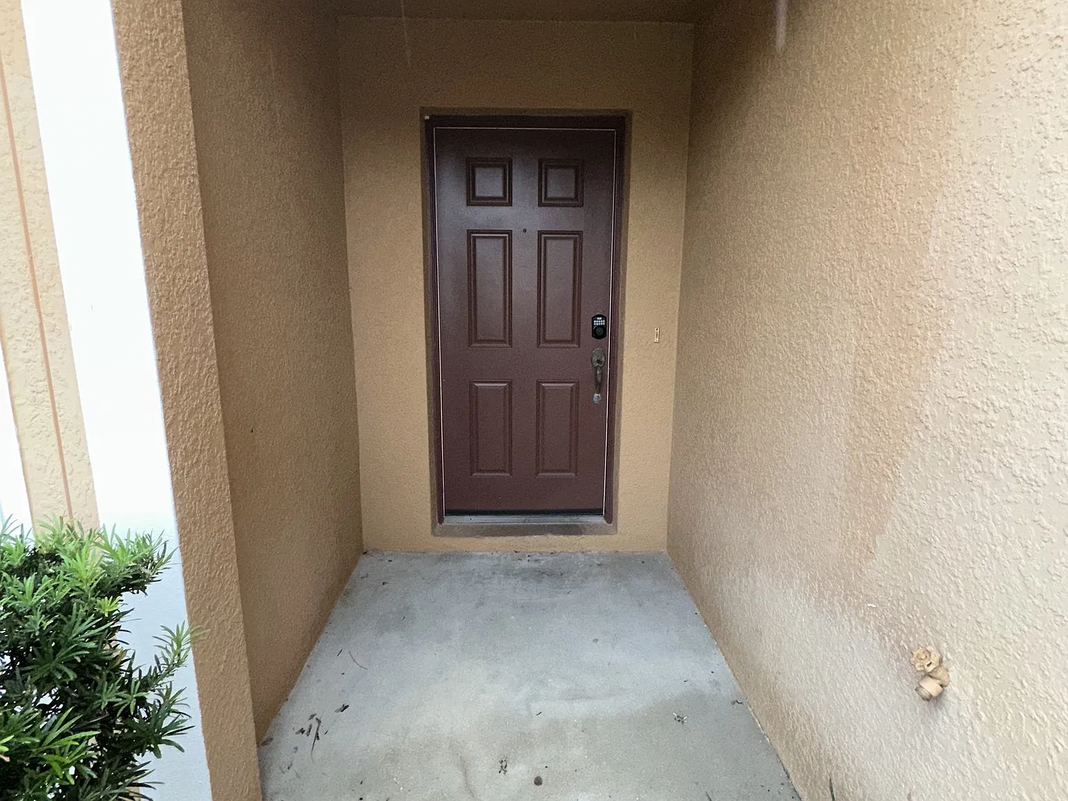 Beautiful 2-Bedroom Townhome for Rent in Davenport, FL! — Photo 1