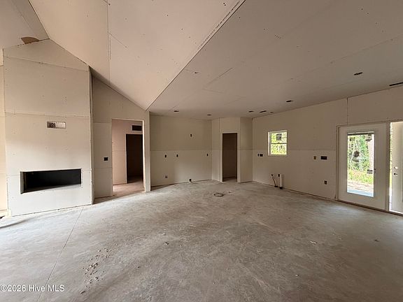 2nd image of 1702 Walnut Run Drive