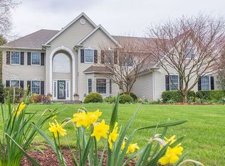 10 Pleasant Valley Rd, Denville, NJ 07834