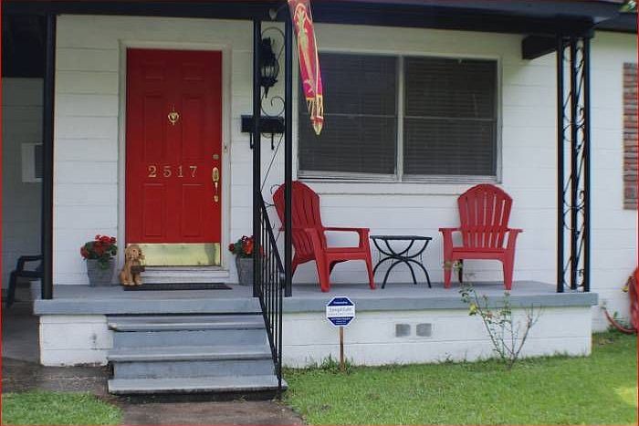 Front porch 1