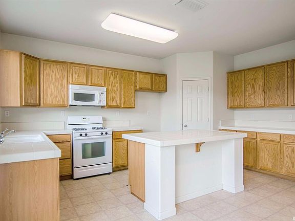 5th image of 10554 Rudder Way