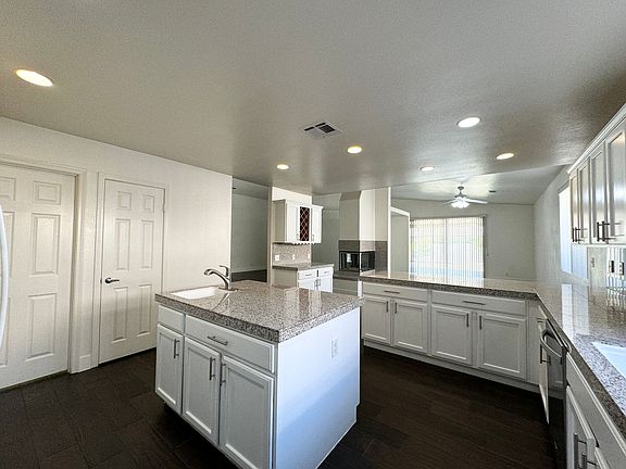 2nd image of 74081 W Petunia Pl