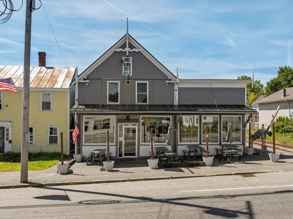 64 Main Street, Richmond, ME 04357