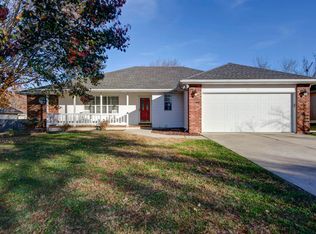 308 N Marie St, Nixa, MO 65714