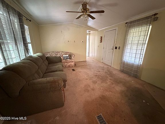 3rd image of 121 S Smith Street
