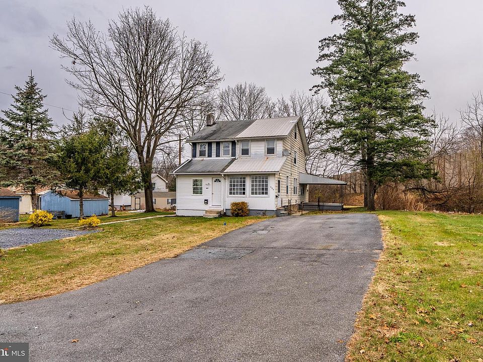 1st image of 609 W Lawn Ave