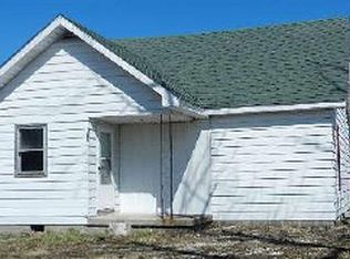722 W Jefferson St, Shelburn, IN 47879