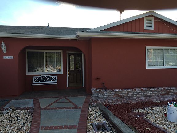 5th image of 428 Sheryl Dr