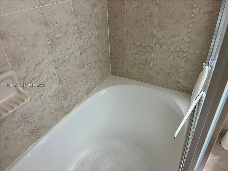 3500 Oaks Clubhouse Dr #308 — Photo 47