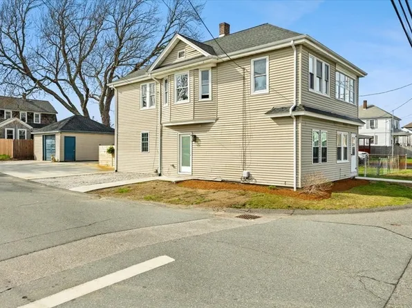 163 Macomber Ave, Swansea, MA 02777
