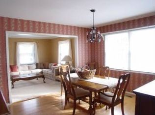 401 Arbor Gate Ln, Buffalo Grove, IL 60089