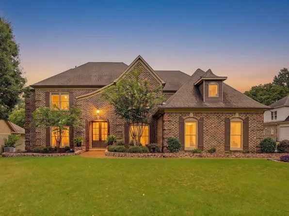 1482 Grand Cypress Dr, Collierville, TN 38017