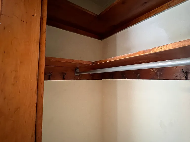 183 S 19th St #1 — Photo 38