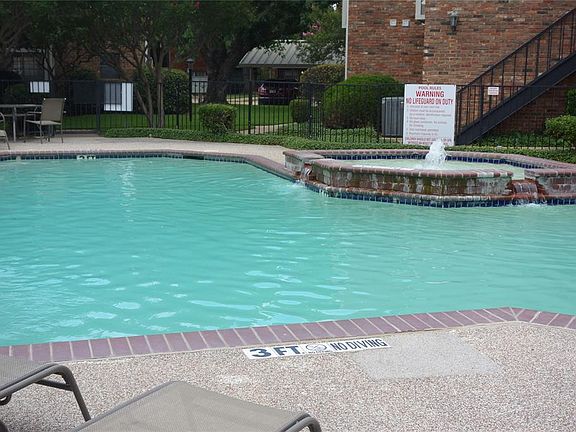4th image of 2720 Copper Creek Dr APT 114