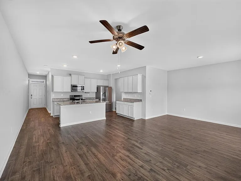 5413 Thrasher Ln — Photo 18