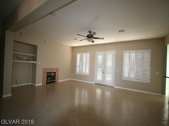 4th image of 9689 Pine Thickett Ave