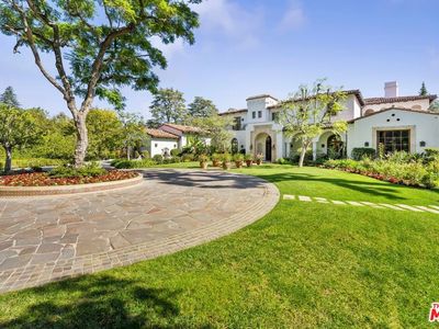 1005 Laurel Way, Beverly Hills, CA, 90210