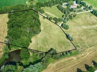 102 Yard Rd, Stockton, NJ 08559