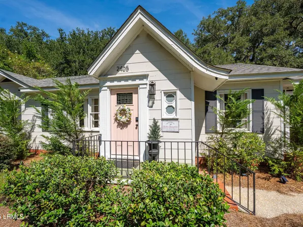 2405 Pine Haven St, Beaufort, SC 29902