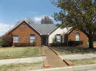 6634 Olivia Forest Rd, Memphis, TN 38141