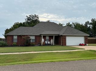 509 Woodland View Dr, Marion, AR 72364