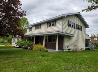 6 Novella St, Lewiston, ME 04240