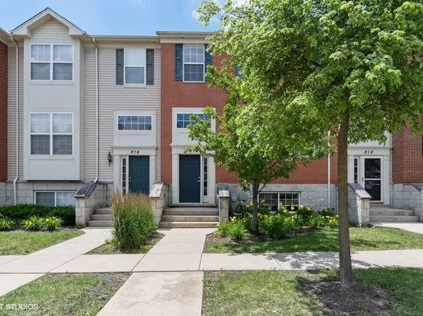 816 Brodhead Dr, Aurora, IL 60504