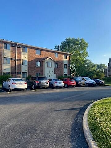 1st image of 13 Cedar Ct APT 1