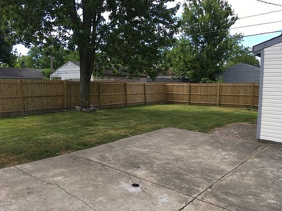 3rd image of 731 Purdue Ave