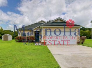 20 Evergreen Oak Dr, Richmond Hill, GA 31324