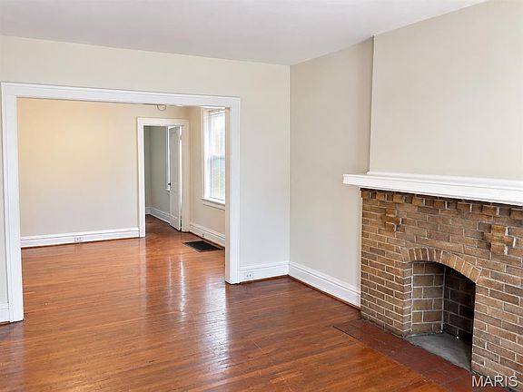 4th image of 3101 Miami St