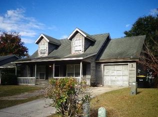 18 Belfair Dr, Savannah, GA 31419