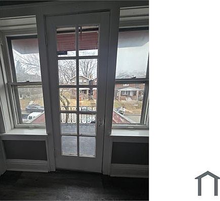2nd image of 4410 Richard Pl #2F