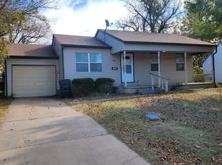 1426 Maple Dr, Oklahoma City, OK 73110