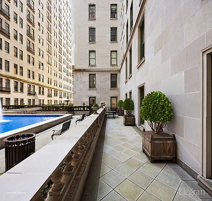 Sold by Elegran | media 10