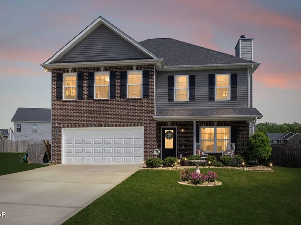 3106 Starling Dr, Maryville, TN 37803