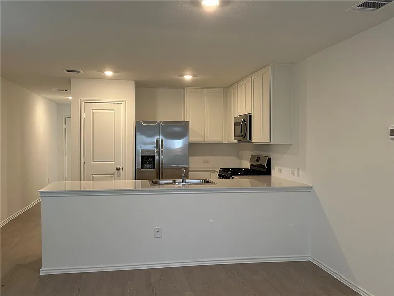 785 Whoopers Loop — Photo 9