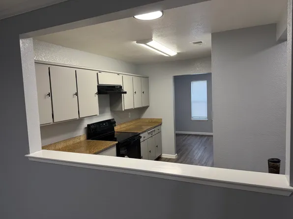 2400 Eilers Ln, Lodi, CA