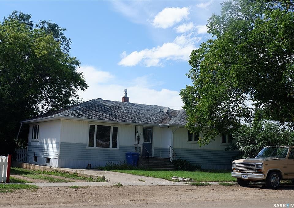 1st image of 314 Columbus Dr