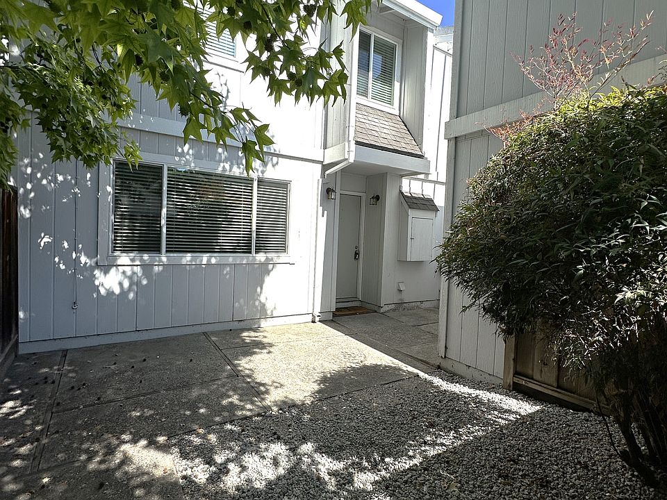 Front patio and front door