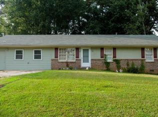 467 Oak Way, Lawrenceville, GA 30046