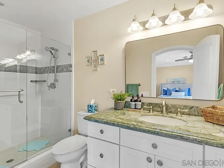 7564 Navigator Cir — Photo 15